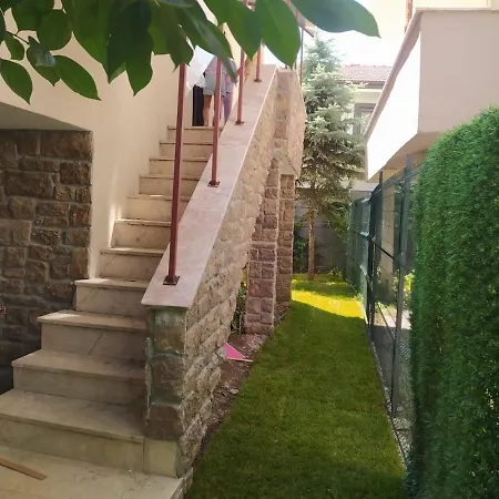 House With A Detached Garden And Heated Pool For Rent Villa